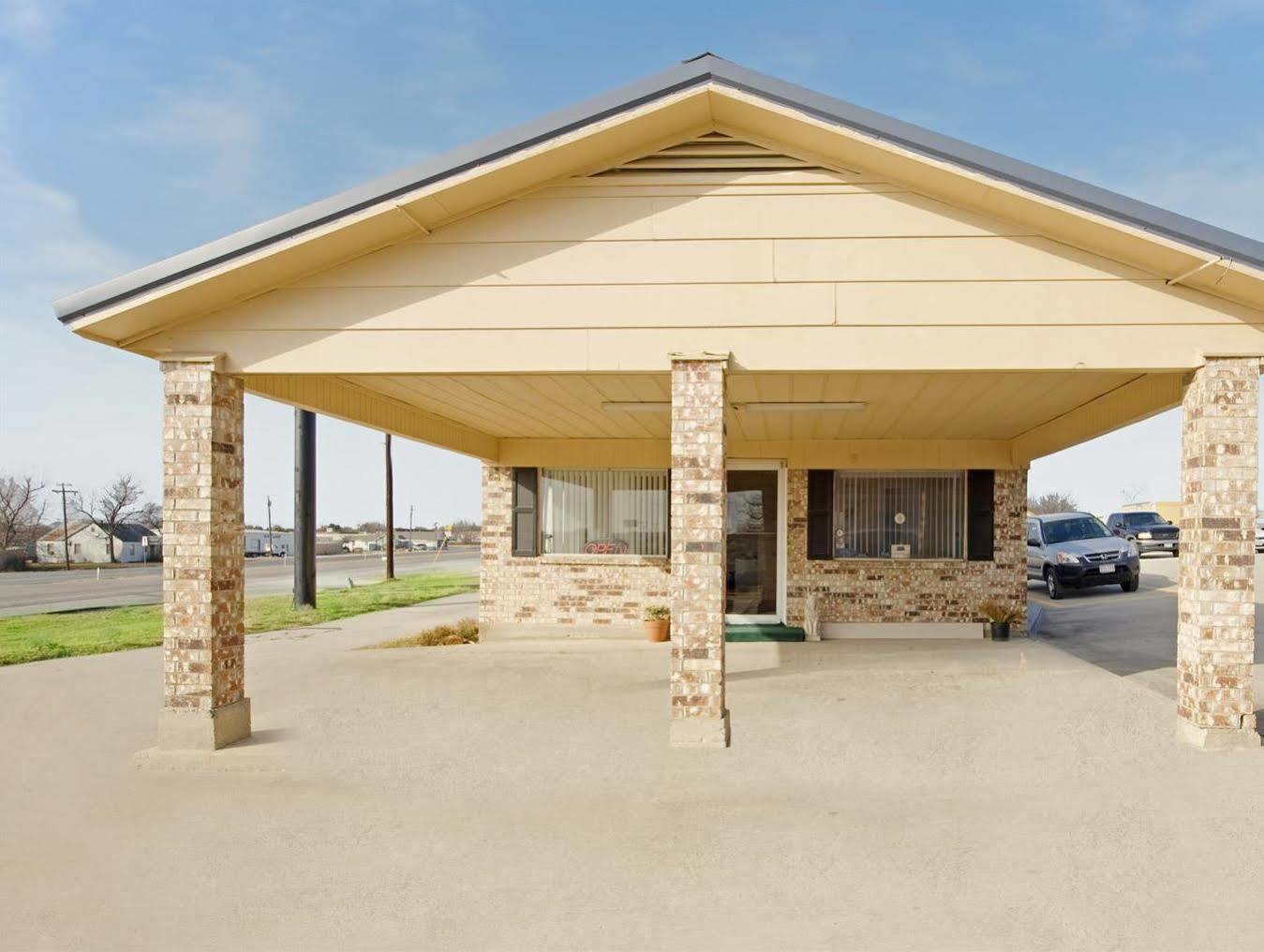 Americas Best Value Inn Gainesville Tx Exterior photo